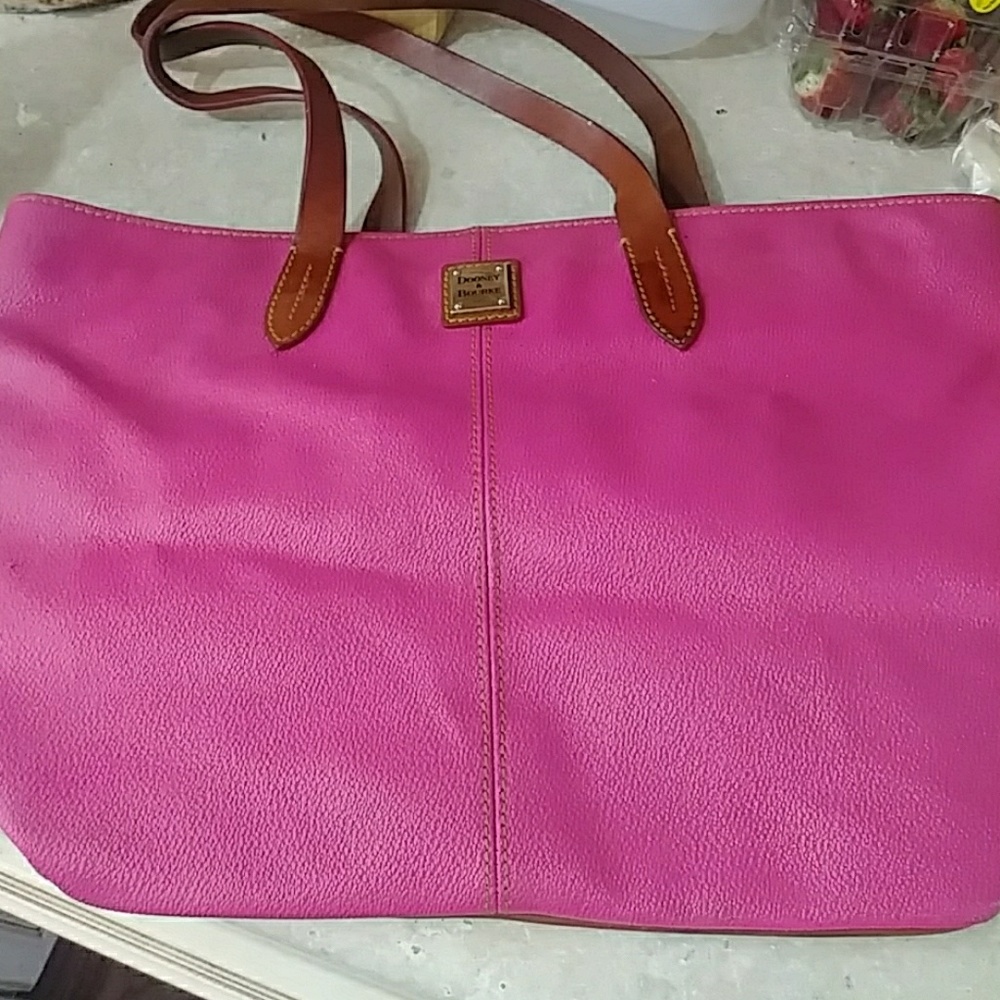Dooney and bourke purse